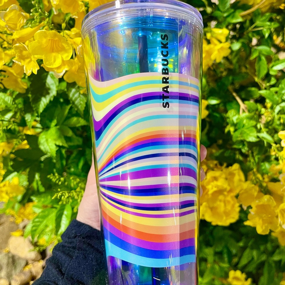 🌈RARE🌈Target exclusive wavy rainbow tumbler cup - Picture 7 of 8